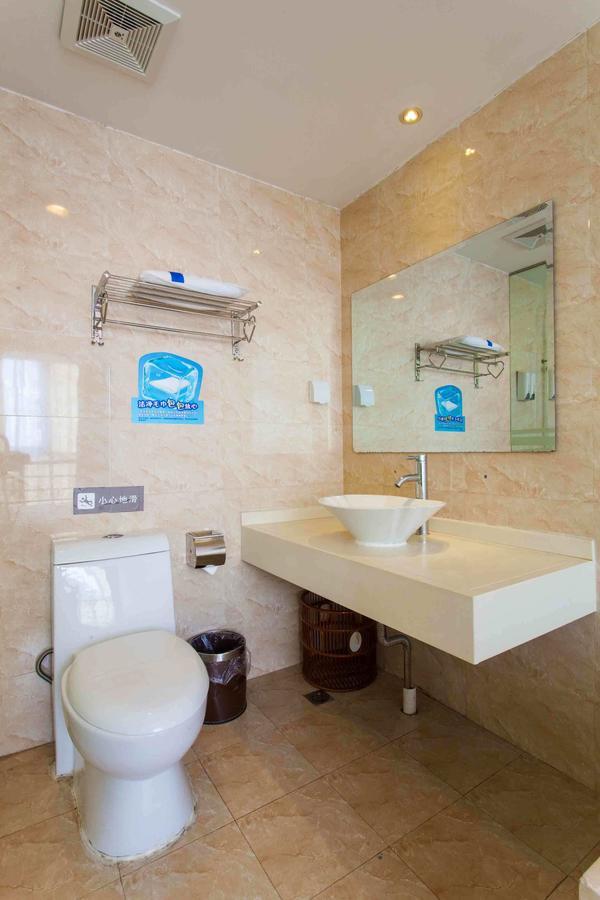 7Days Inn Wuhan Airport Panlong City エクステリア 写真