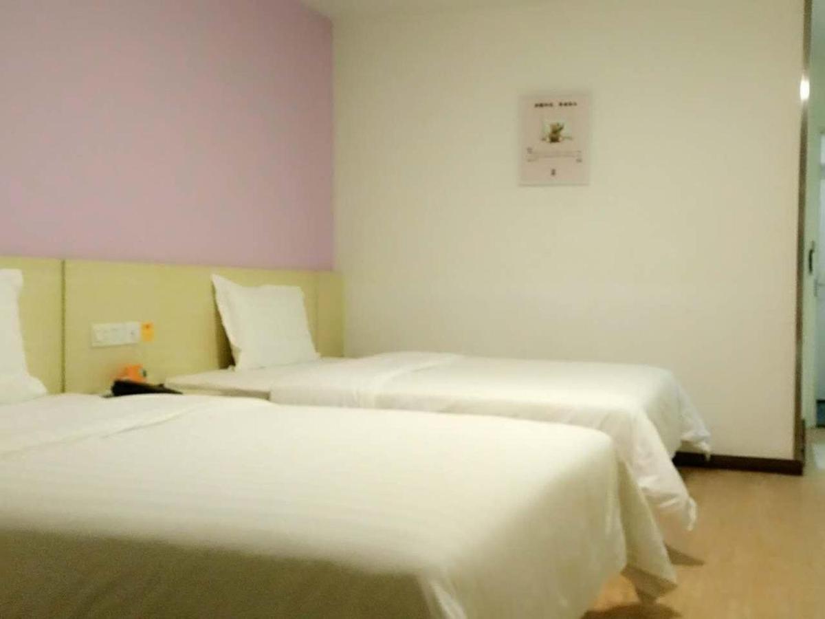 7Days Inn Wuhan Airport Panlong City エクステリア 写真